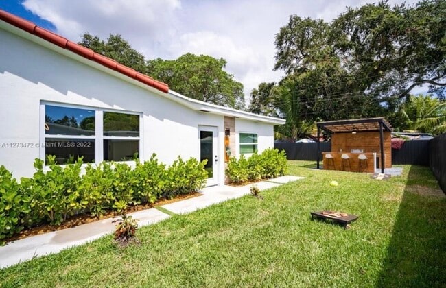 Photo - 1523 NE 148th St Townhome