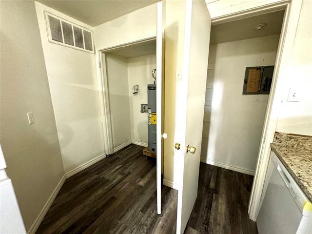 Foto del edificio - 3524 W Buckingham Rd