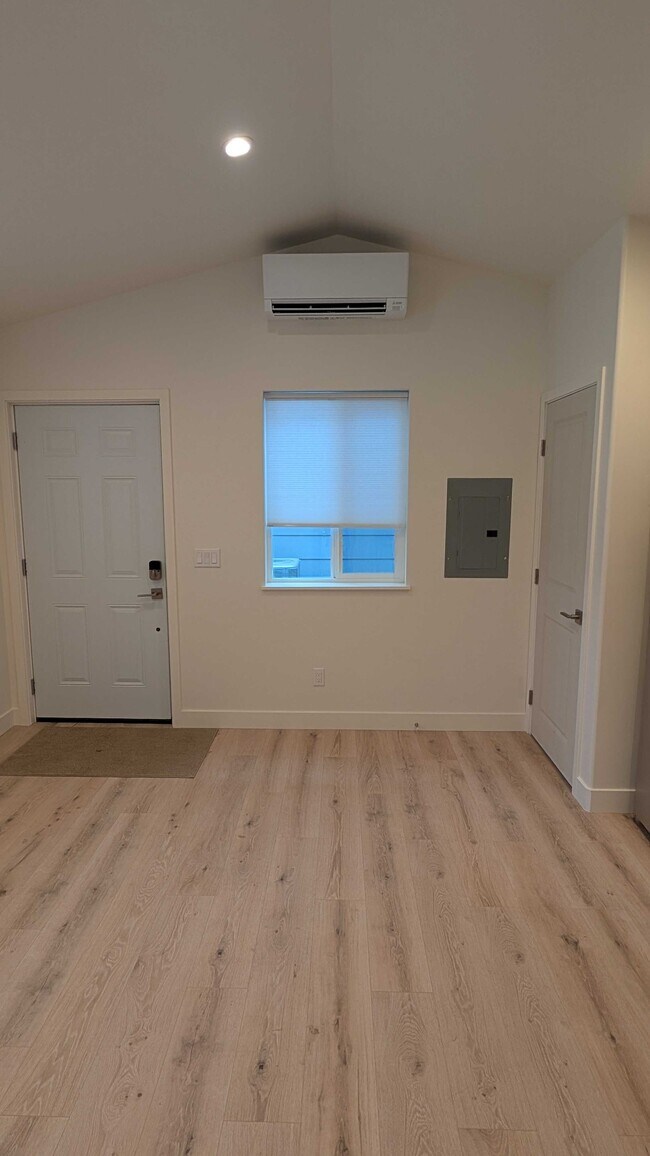 Foto del edificio - 1725 Spur Ridge Ln