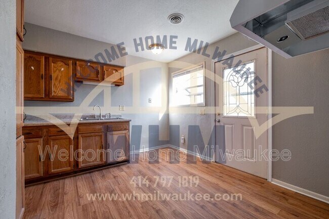 Foto del edificio - 4923 N 48th St