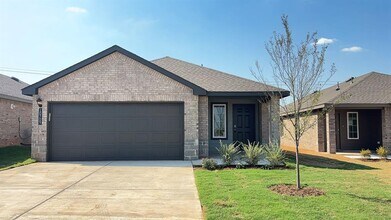 Building Photo - 10709 Red Thistle Dr