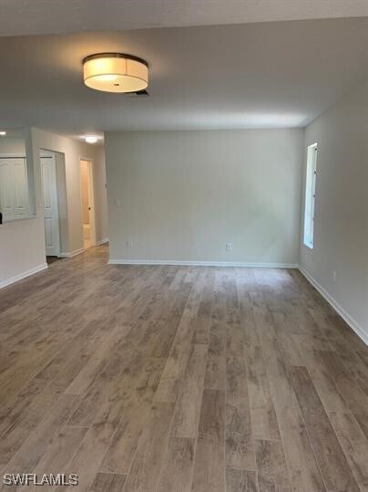 Foto del edificio - 541 104th Ave N