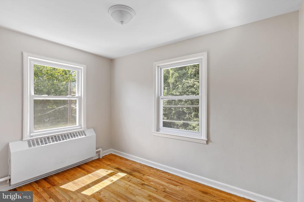 56 W Maple Ave Unit 24D, Merchantville, NJ 08109 Room for Rent in