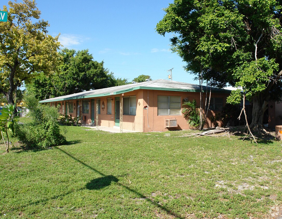 Foto del edificio - 421 NE 11th St