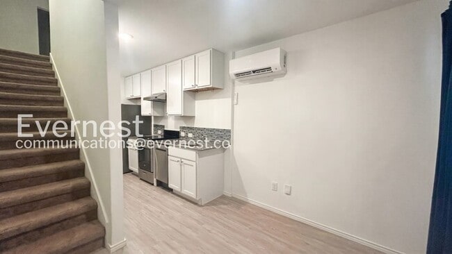Building Photo - 7037 Elm Cv