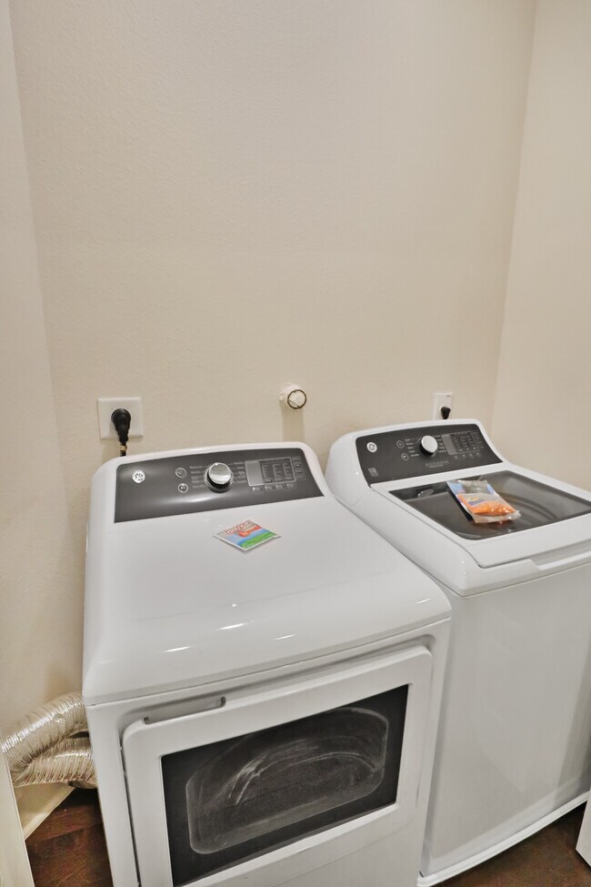 Washer and dryer in unit - 411 Ira Ave