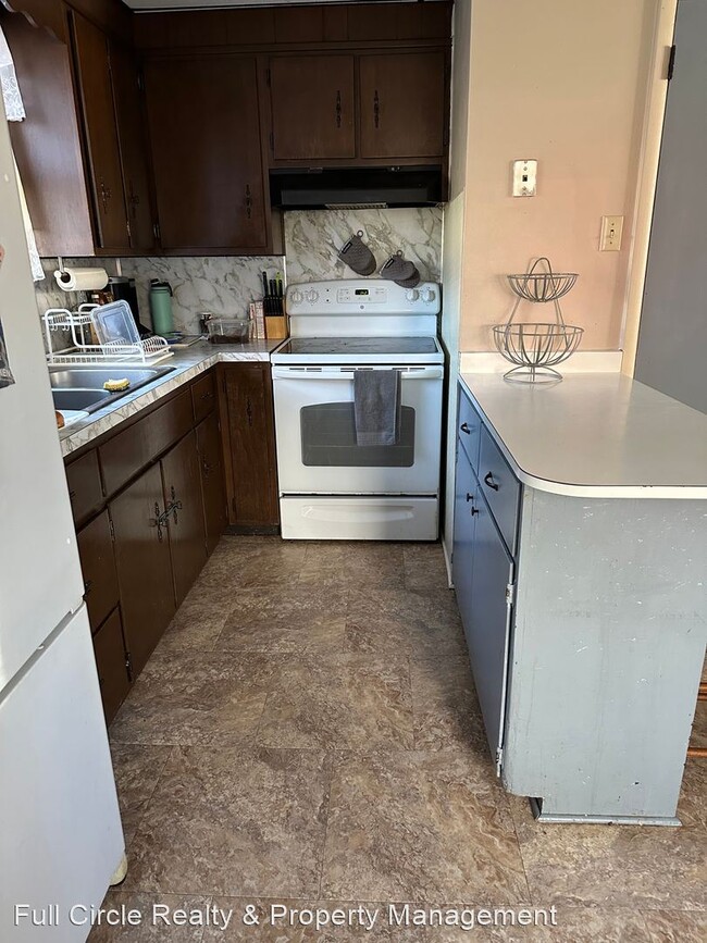 Foto del edificio - 2 br, 1 bath House - 643 Water Street EHWST