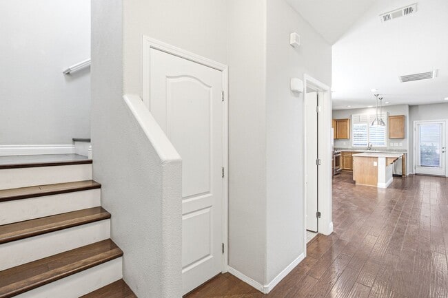 Building Photo - 7667 Albright Peak Dr