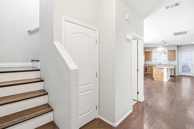 Foto del edificio - 7667 Albright Peak Dr