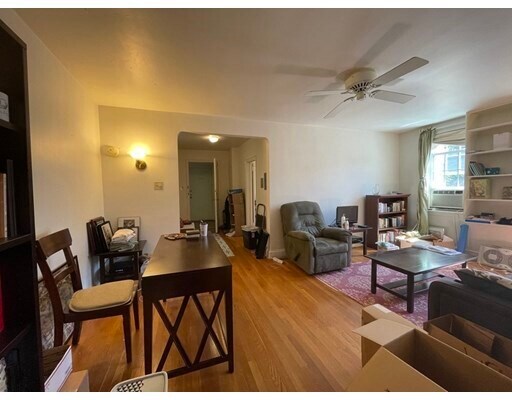 Building Photo - 14 Ware St