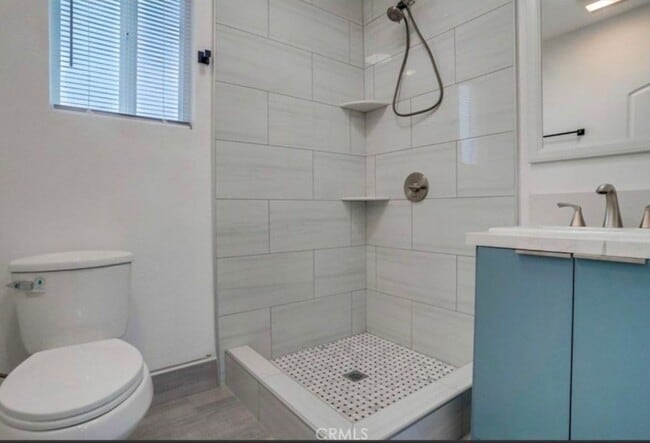 Building Photo - 15219 Ibex Ave