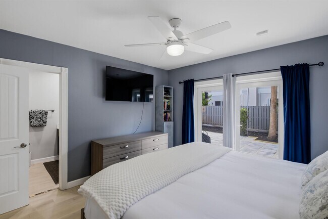 Foto del edificio - Northeast 17th Terrace, Fort Lauderdale, FL 33304 - 2 BR 2 BA house