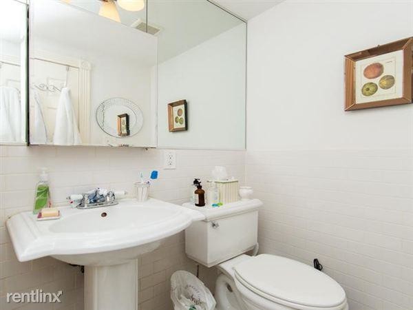 Foto del edificio - 2 bedroom in Brooklyn NY 11211