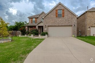 Building Photo - 1024 Mufasa Ln