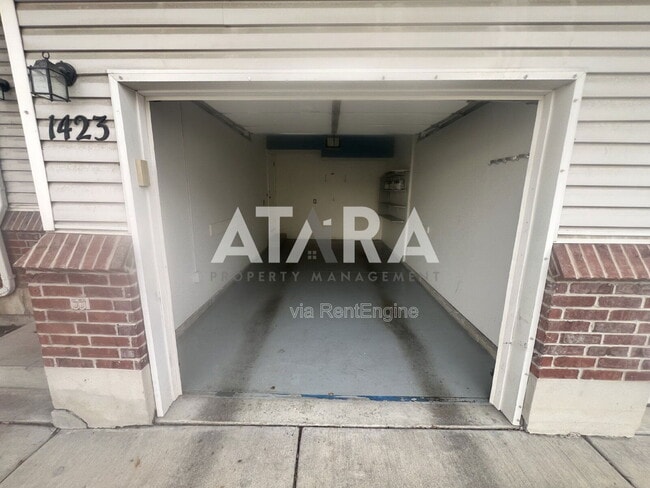 Building Photo - 1423 Salvia Pl