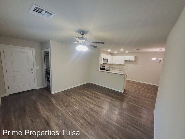 Building Photo - 3 br, 2 bath House - 1913 Mulberry St.