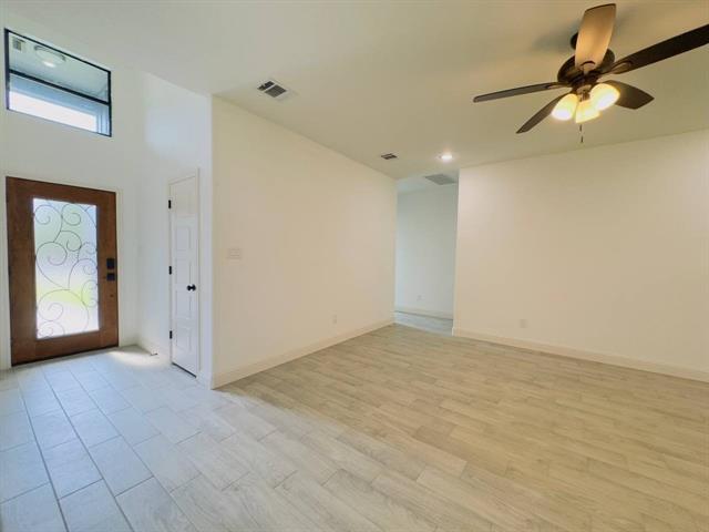 Foto del edificio - 2512 San Gabriel Dr