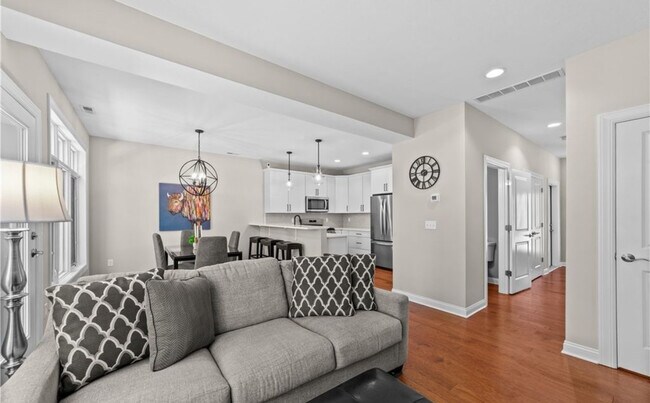 Foto del edificio - 1357 Slate Ct