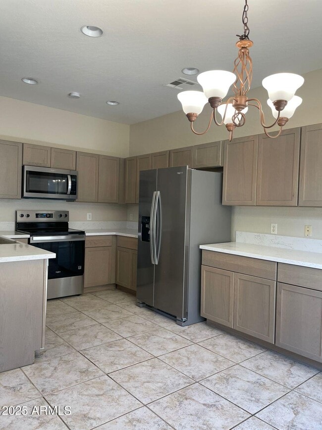 Foto del edificio - 137 W Mountain Sage Dr