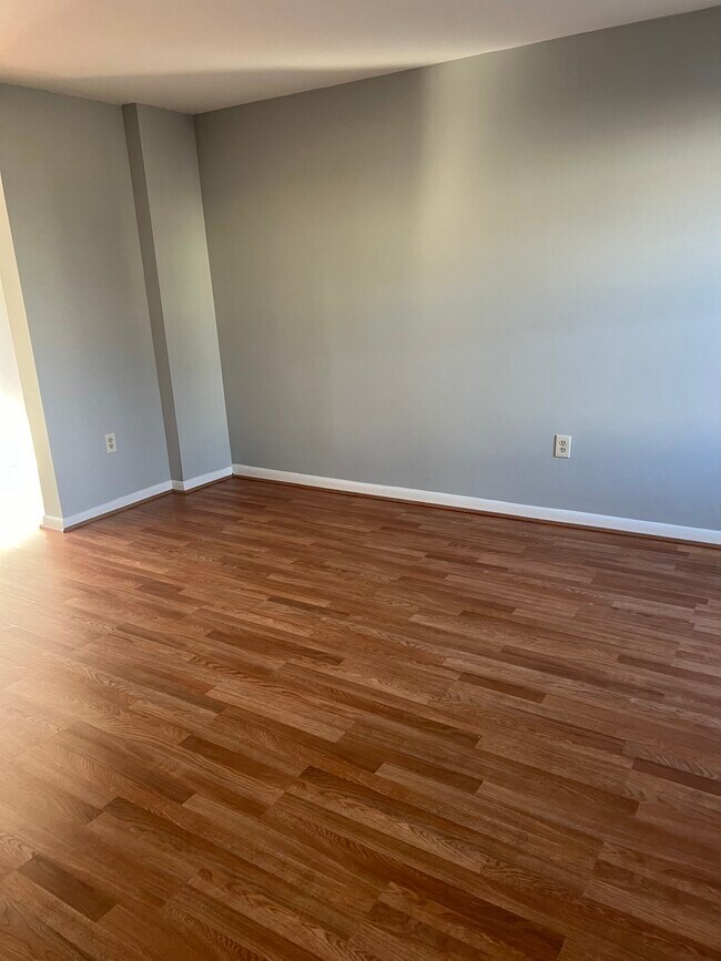 Photo - 8202 Stewarton Ct House