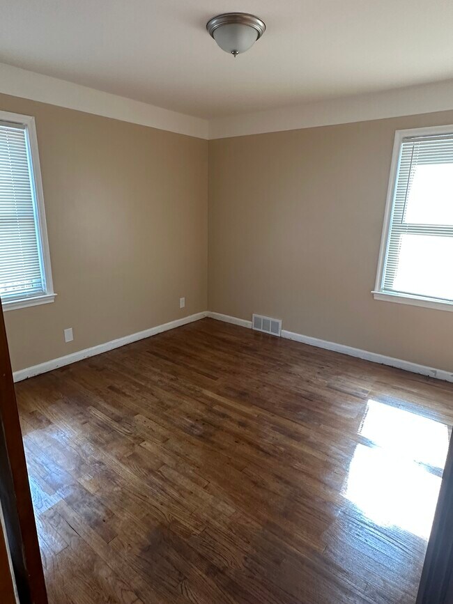 Foto del edificio - 14650 Eastburn St
