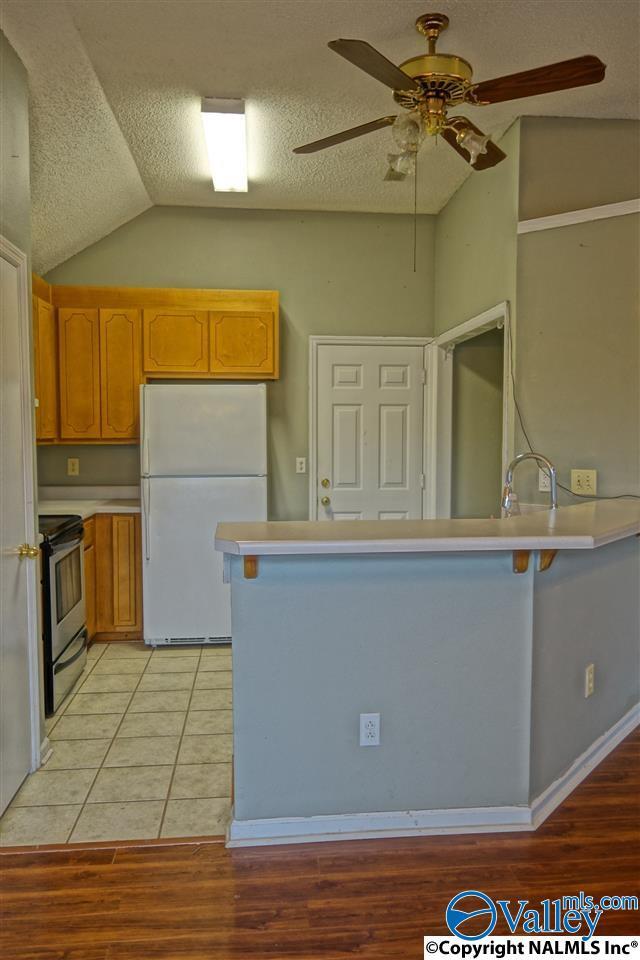 Foto del edificio - 106 Yellowwood Ct