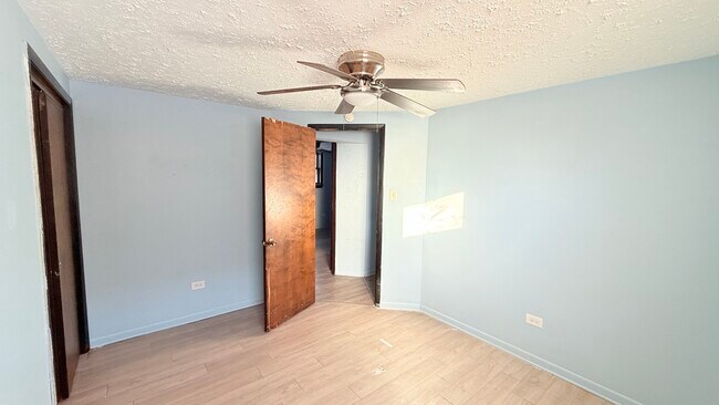 Foto del edificio - 15020 Woodlawn Ave E