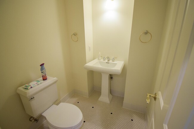 Foto del edificio - 6152 NE Brighton St