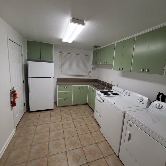 Foto del edificio - 2523 8th Ave