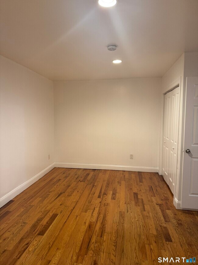 Foto del edificio - 1248 Pembroke St