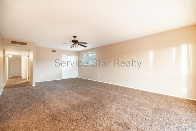 Building Photo - 1239 E Hermosa Dr