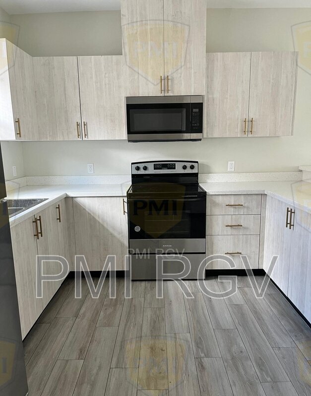 Foto del edificio - 1320 N McColl Rd