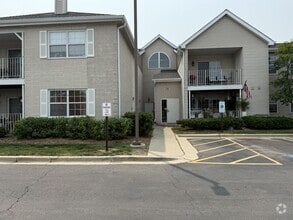 Building Photo - 774 N Gary Ave