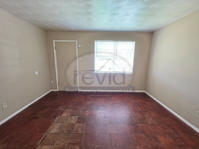 Photo - 2440 Charjean Cove Apartment