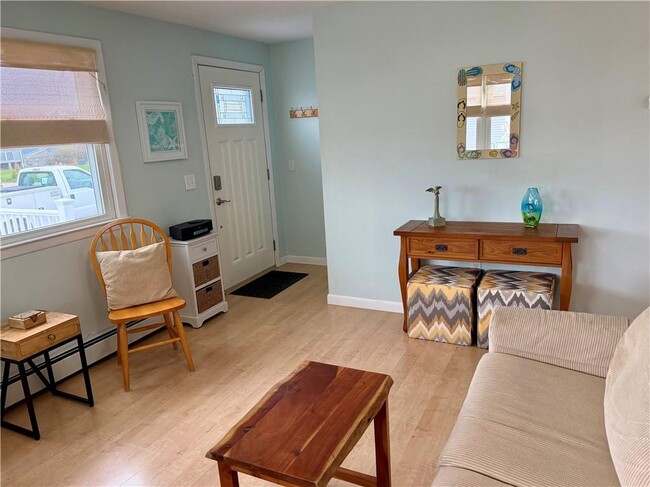 Foto del edificio - 7 Salt Pond Way