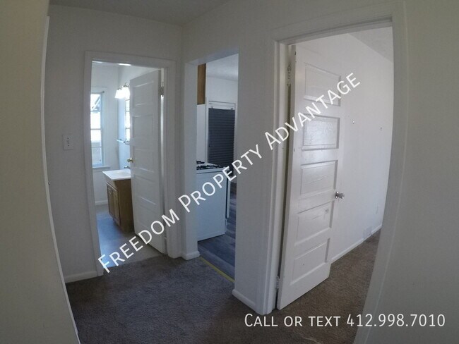 Building Photo - 287 14th St. - Economy Boro