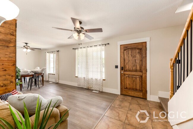 Foto del edificio - Single Family Home in Eagle Mountain