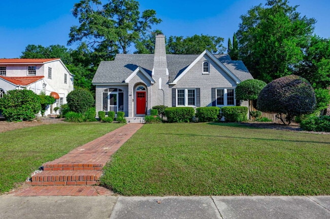 Building Photo - Large remodeled historic home now available!