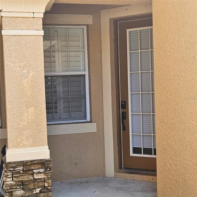 Building Photo - 8110 Villa Grande Ct