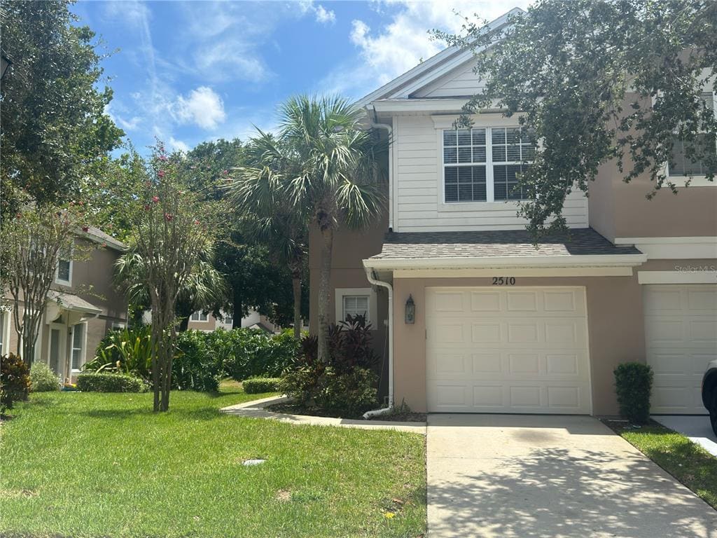 Foto principal - 2510 Stockton Dr