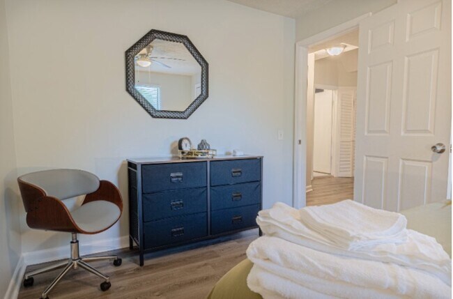 Foto del edificio - 7716 Boulder Dr
