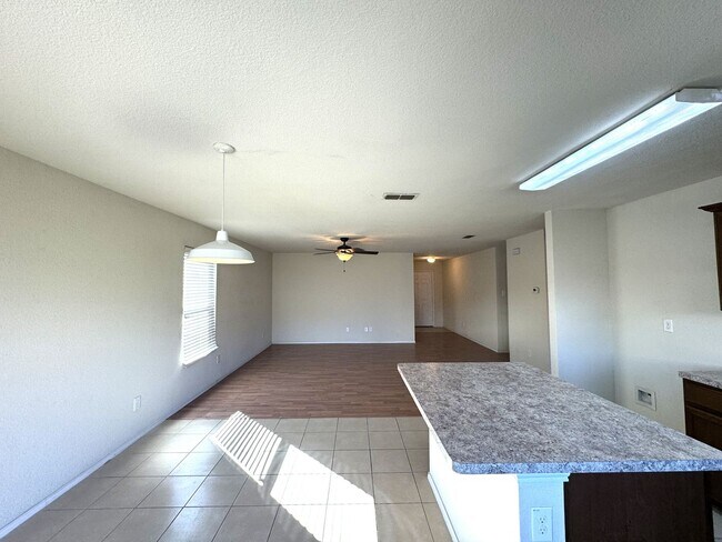 Building Photo - House for Lease in Sherman