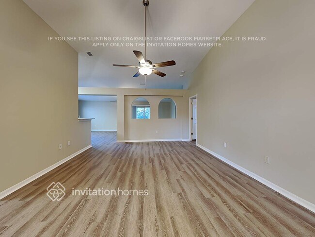 Foto del edificio - 2470 Brookshire Cir