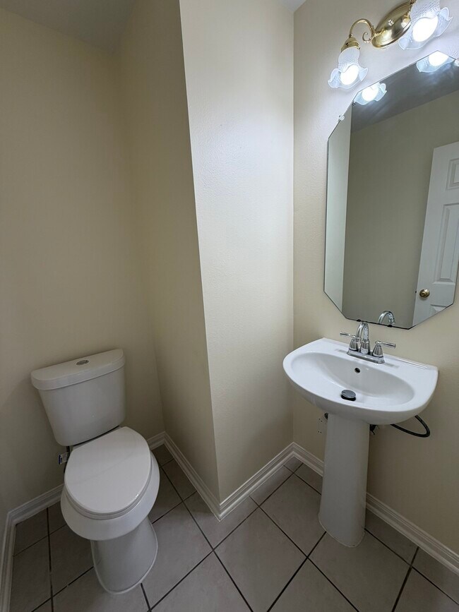 Foto del edificio - 15107 Palton Springs Dr
