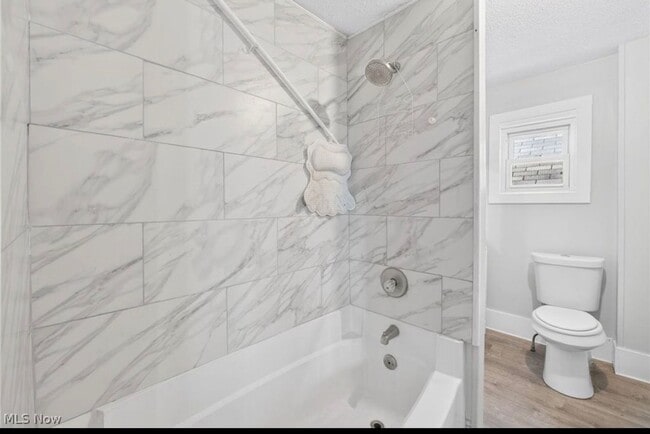 Foto del edificio - 2763 W 32nd St
