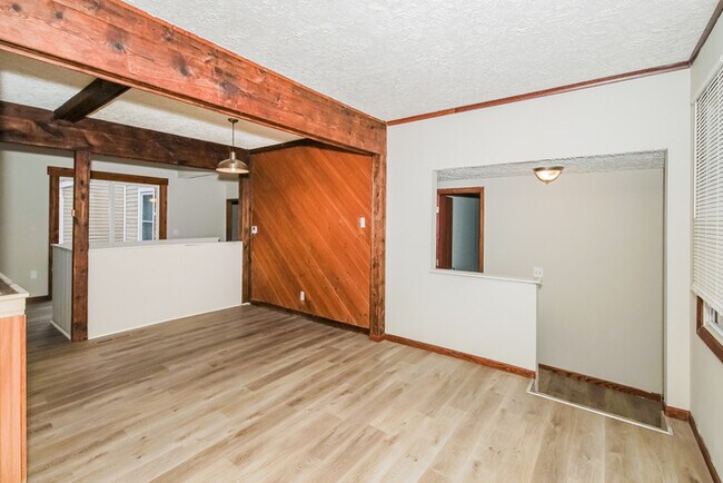 Foto del edificio - 8107 Pillsbury Ave S