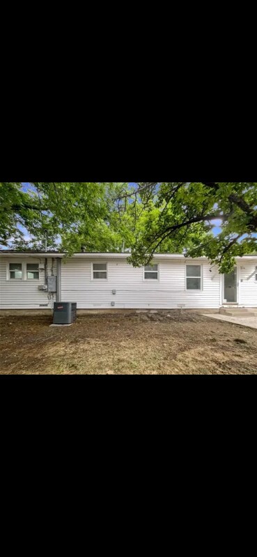 Building Photo - 3604 Katrine St
