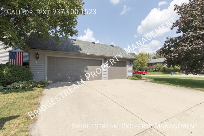 Foto del edificio - Beautiful 3 bedroom, 2.5 bath home in Spri...