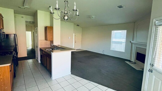 Foto del edificio - 5738 Ranch Prairie Tr