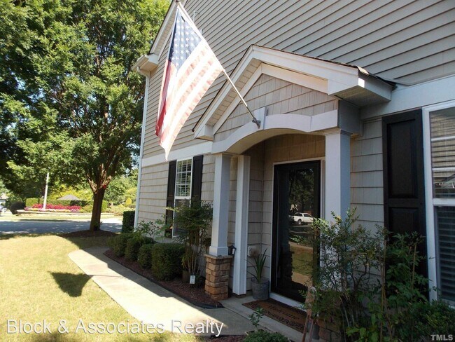 Foto del edificio - 3 br, 2.5 bath House - 9714 Renfield Drive